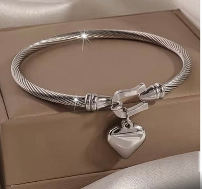 Pulsera Acero con Dije de Corazón
