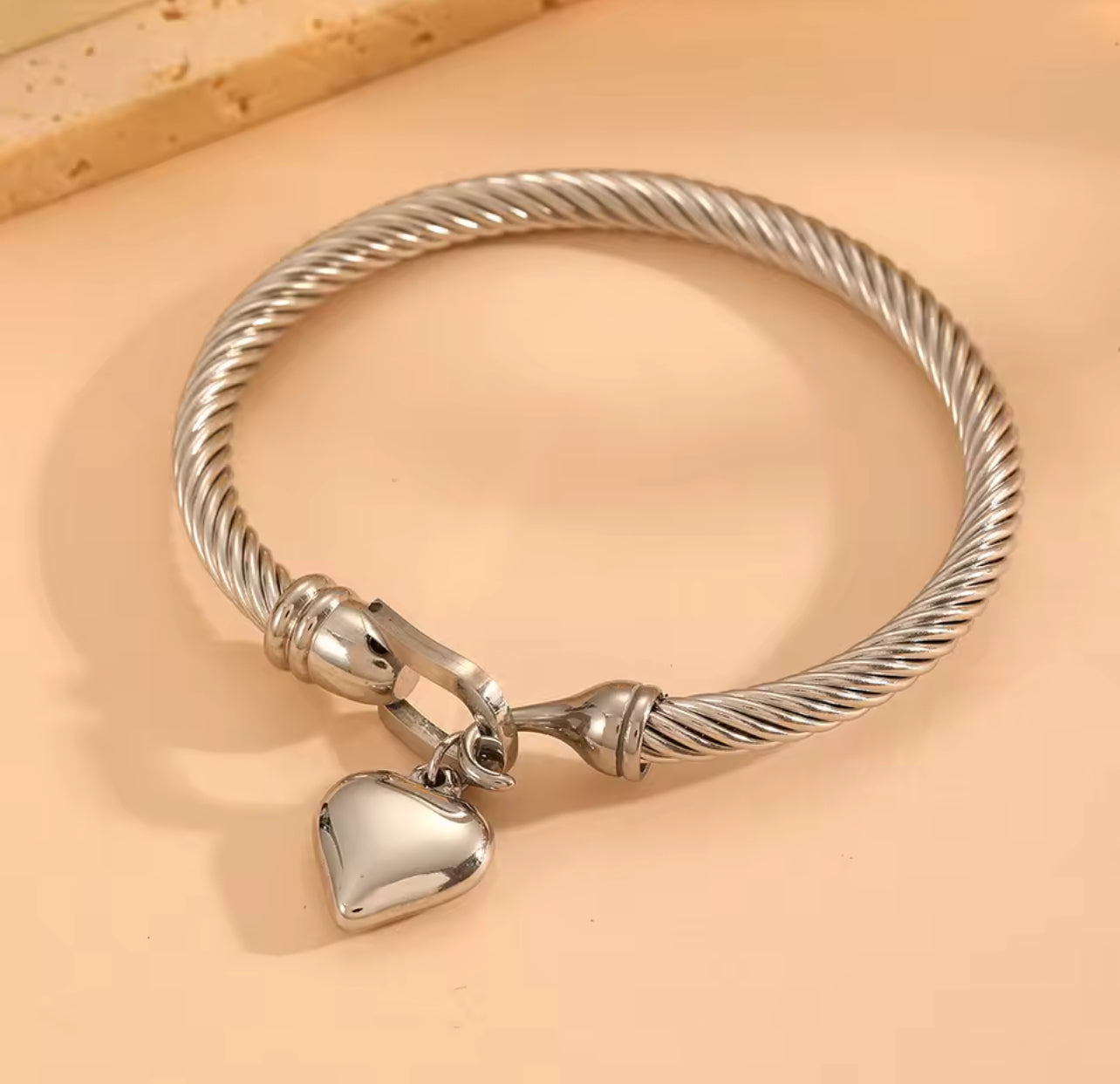 Pulsera Acero con Dije de Corazón